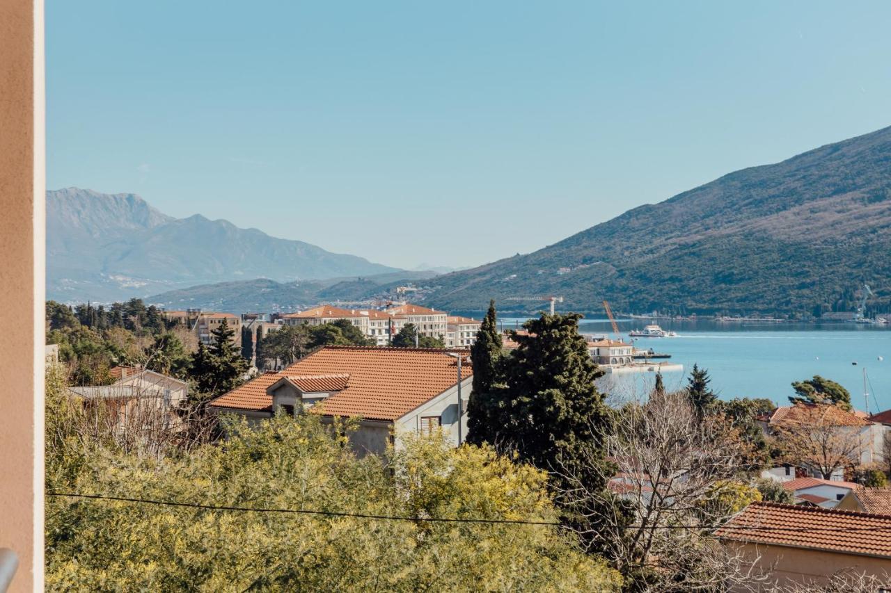 Apartmani Mara Kumbor Exteriér fotografie