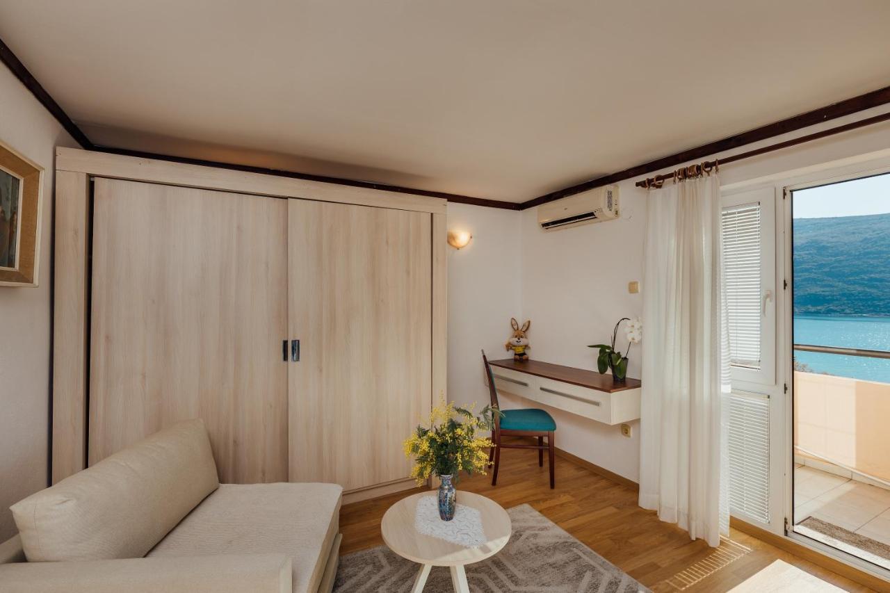 Apartmani Mara Kumbor Exteriér fotografie