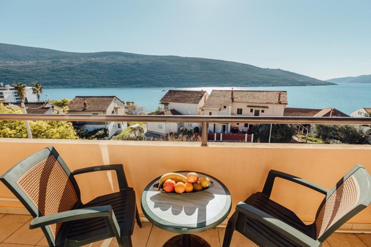 Apartmani Mara Kumbor Exteriér fotografie